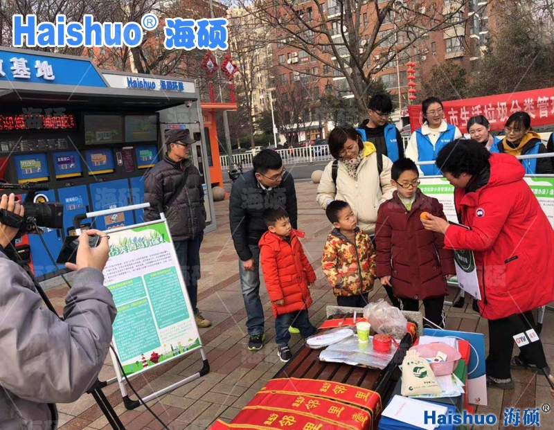 4-28hs.jpg 4-28hs.jpg